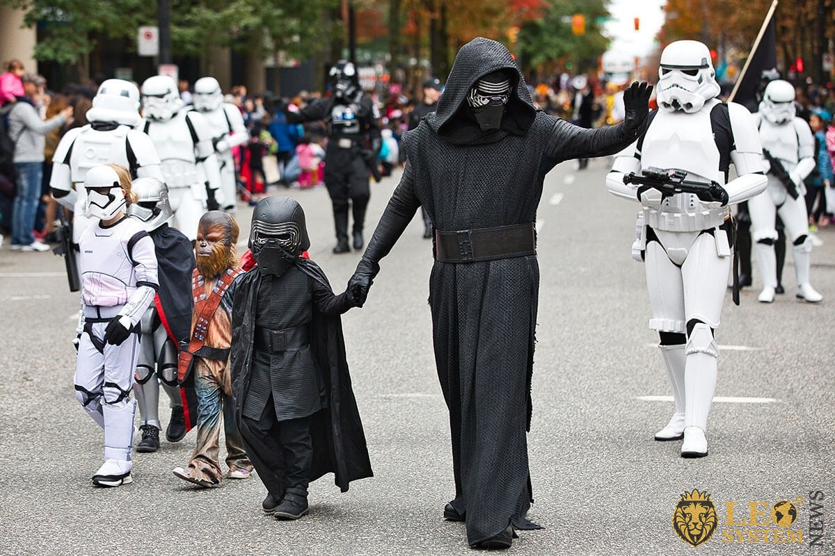 Vancouver's Halloween street parade 2019 - Adults and children in robotic costumes